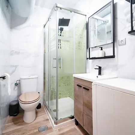 Apartamento Playa La Carihuela Con Piscina Wi-Fi * Торремолінос