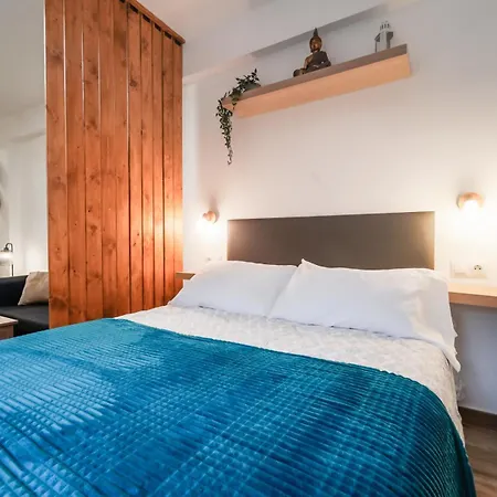 Playa La Carihuela Con Piscina Wi-fi Lägenhet