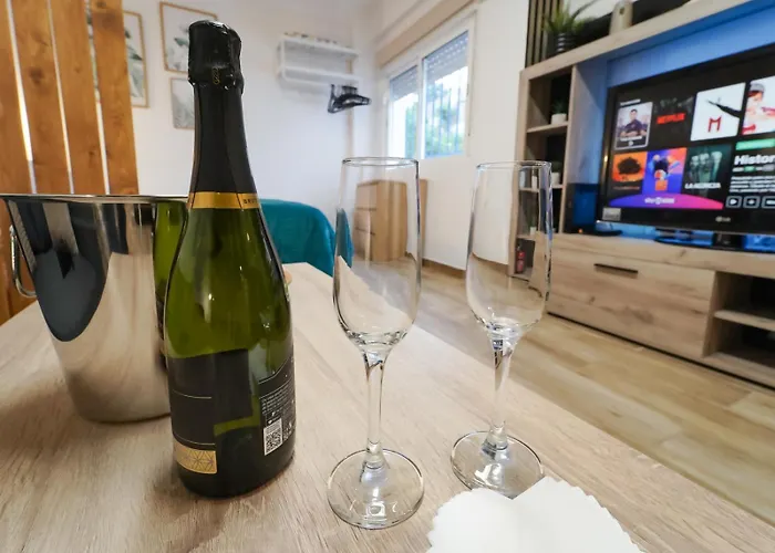 Apartamento Playa La Carihuela 2 Huésped Wi-Fi * Torremolinos